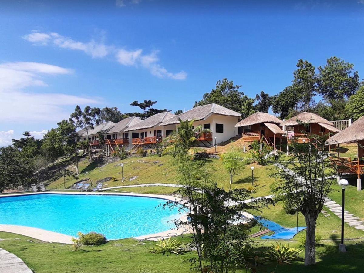 Cuestas Beach Resort And Restaurant 巴迪安 外观 照片