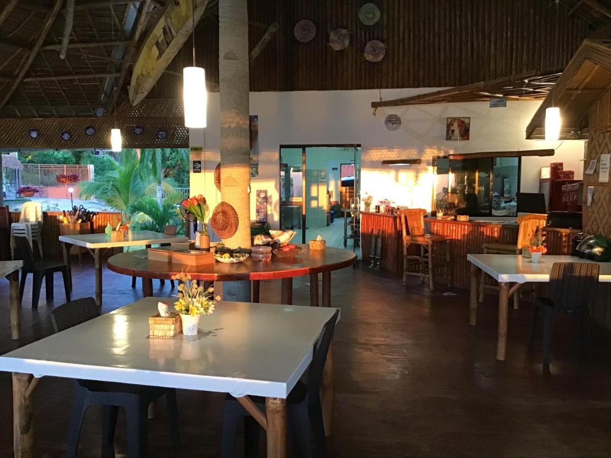 Cuestas Beach Resort And Restaurant 巴迪安 外观 照片