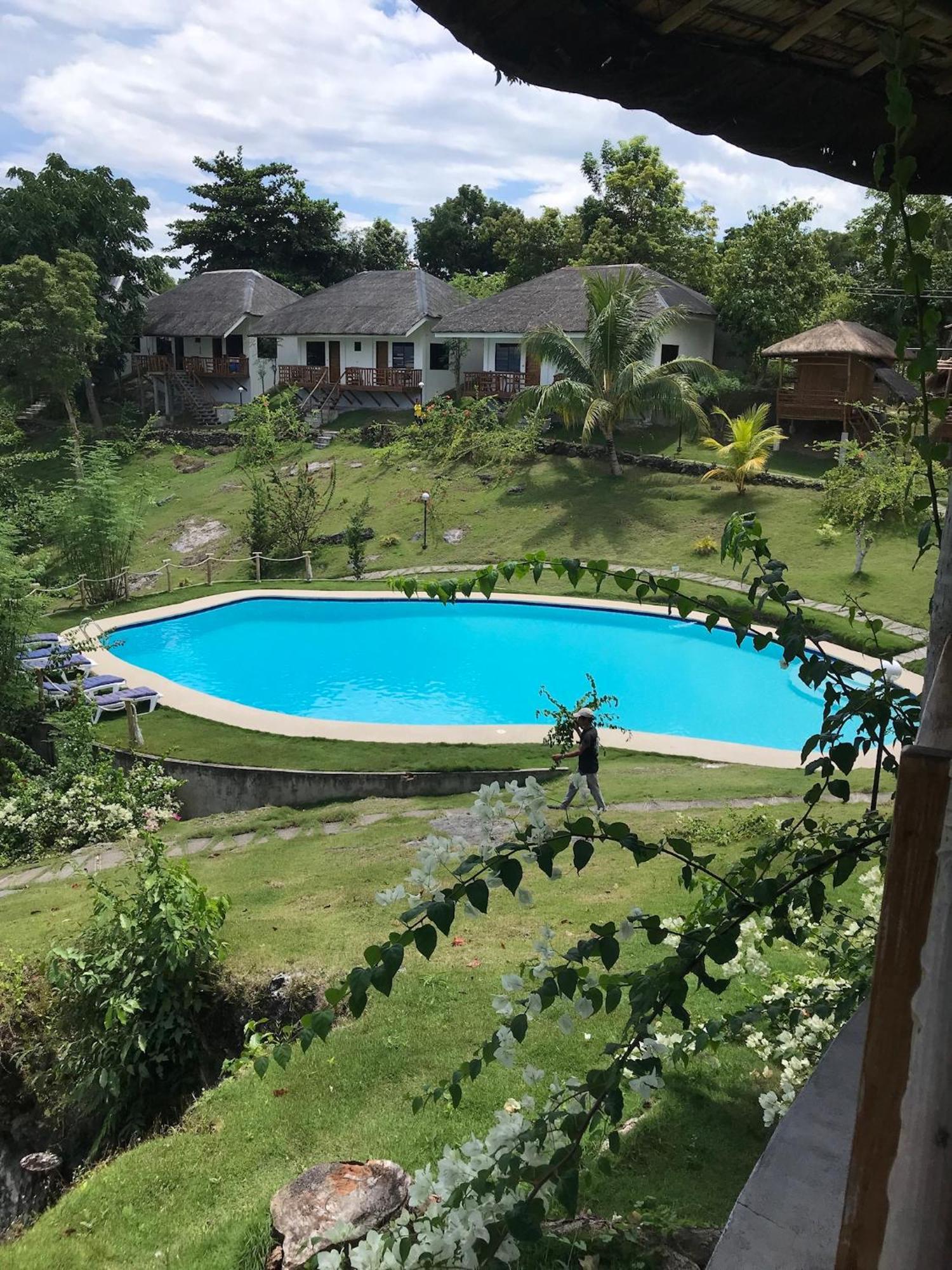 Cuestas Beach Resort And Restaurant 巴迪安 外观 照片