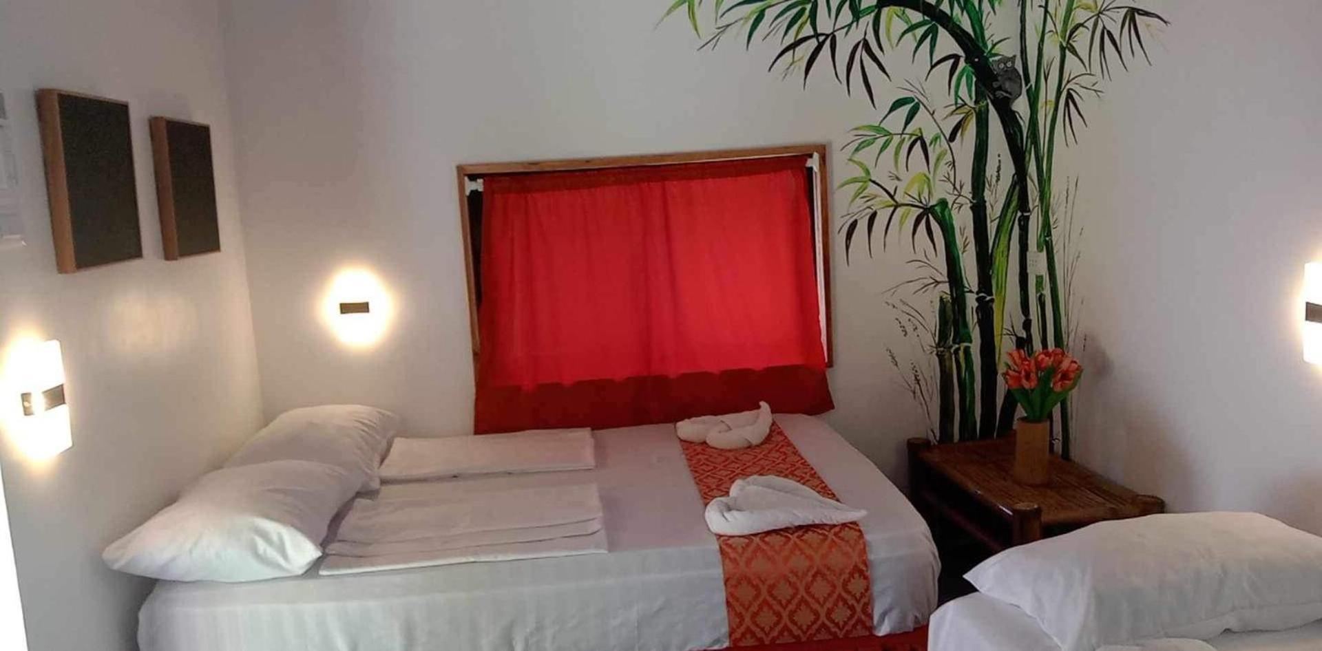 Cuestas Beach Resort And Restaurant 巴迪安 外观 照片