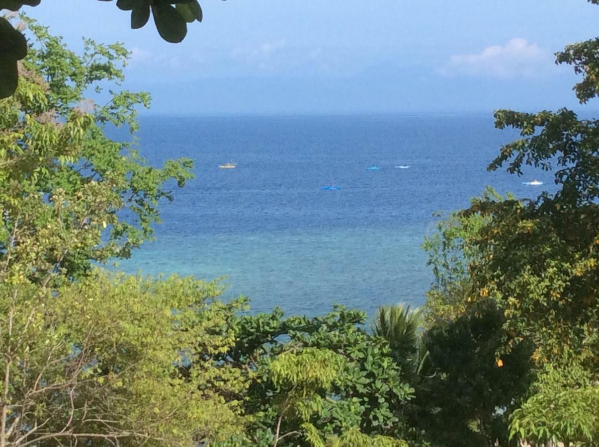 Cuestas Beach Resort And Restaurant 巴迪安 外观 照片