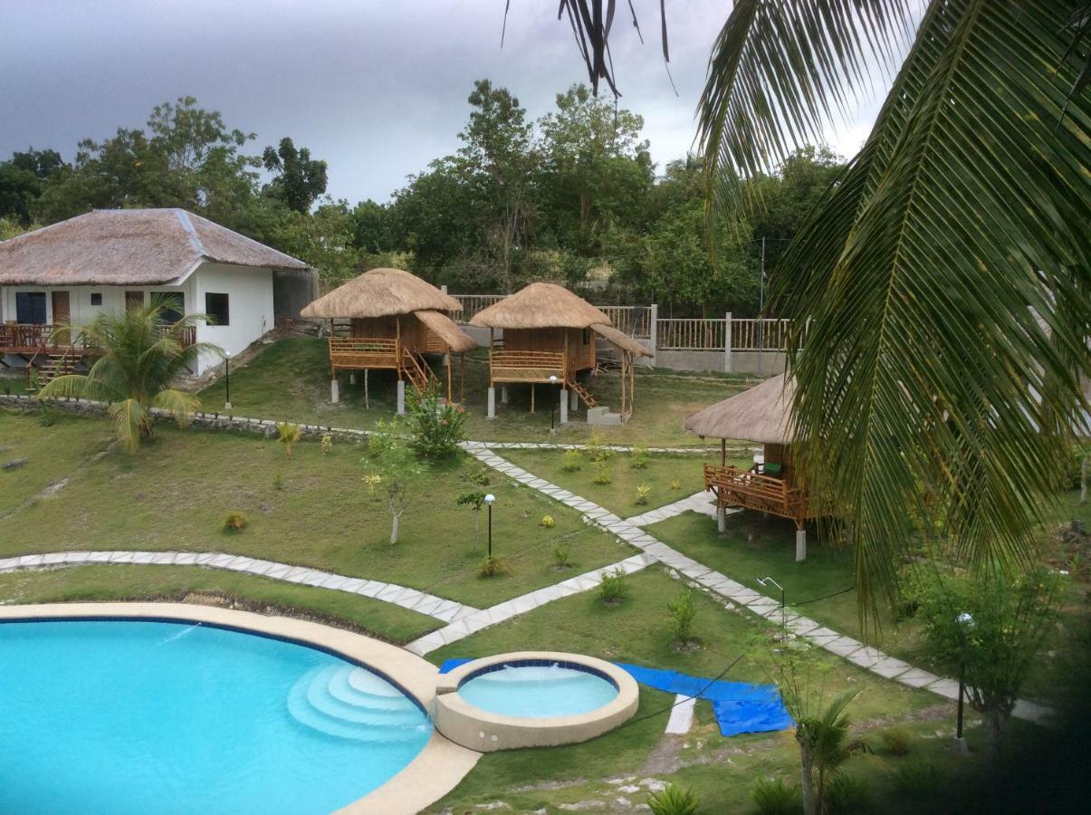 Cuestas Beach Resort And Restaurant 巴迪安 外观 照片