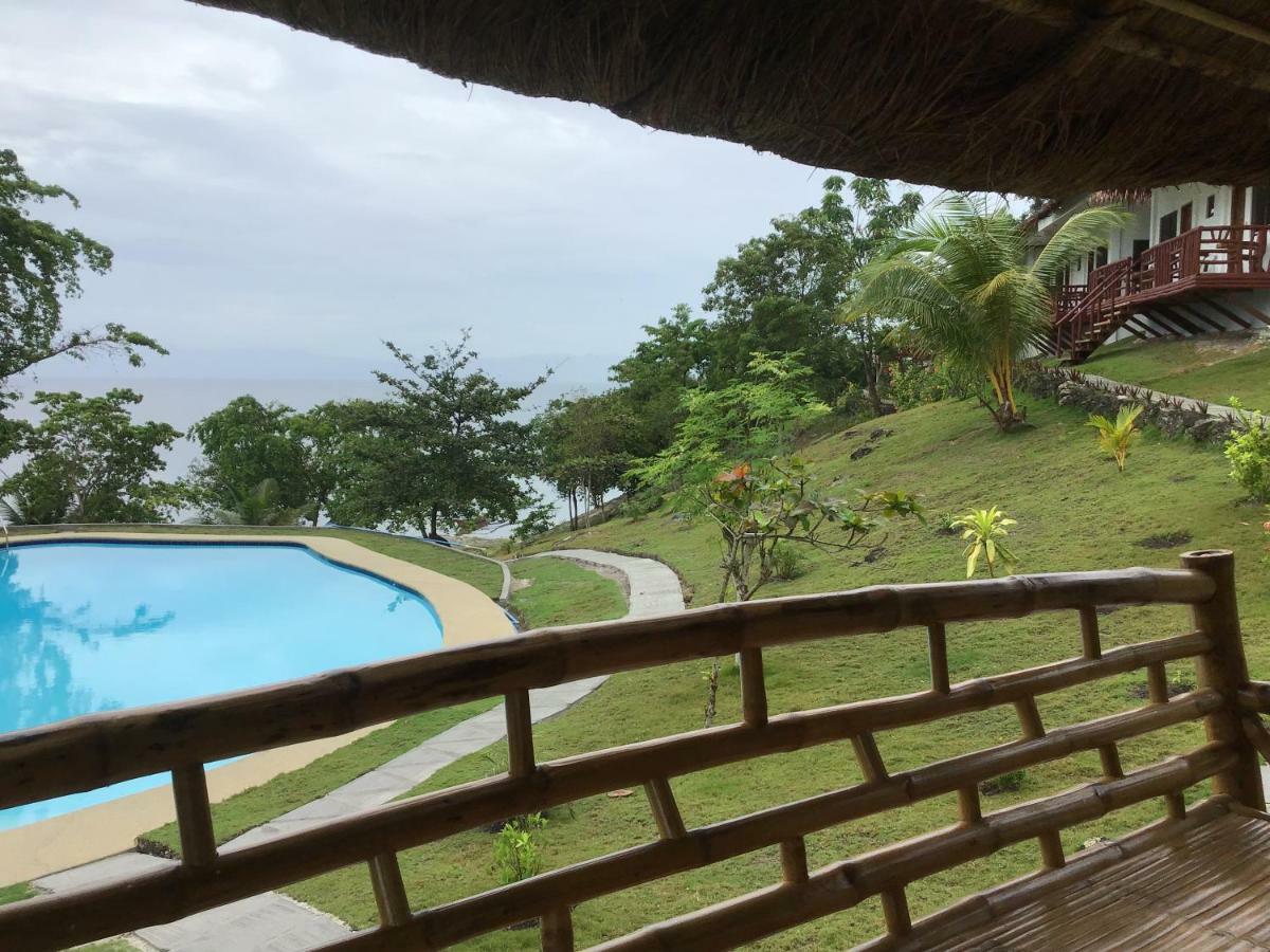 Cuestas Beach Resort And Restaurant 巴迪安 外观 照片